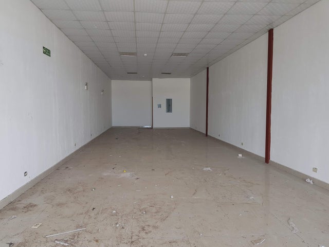 Great Retail Space